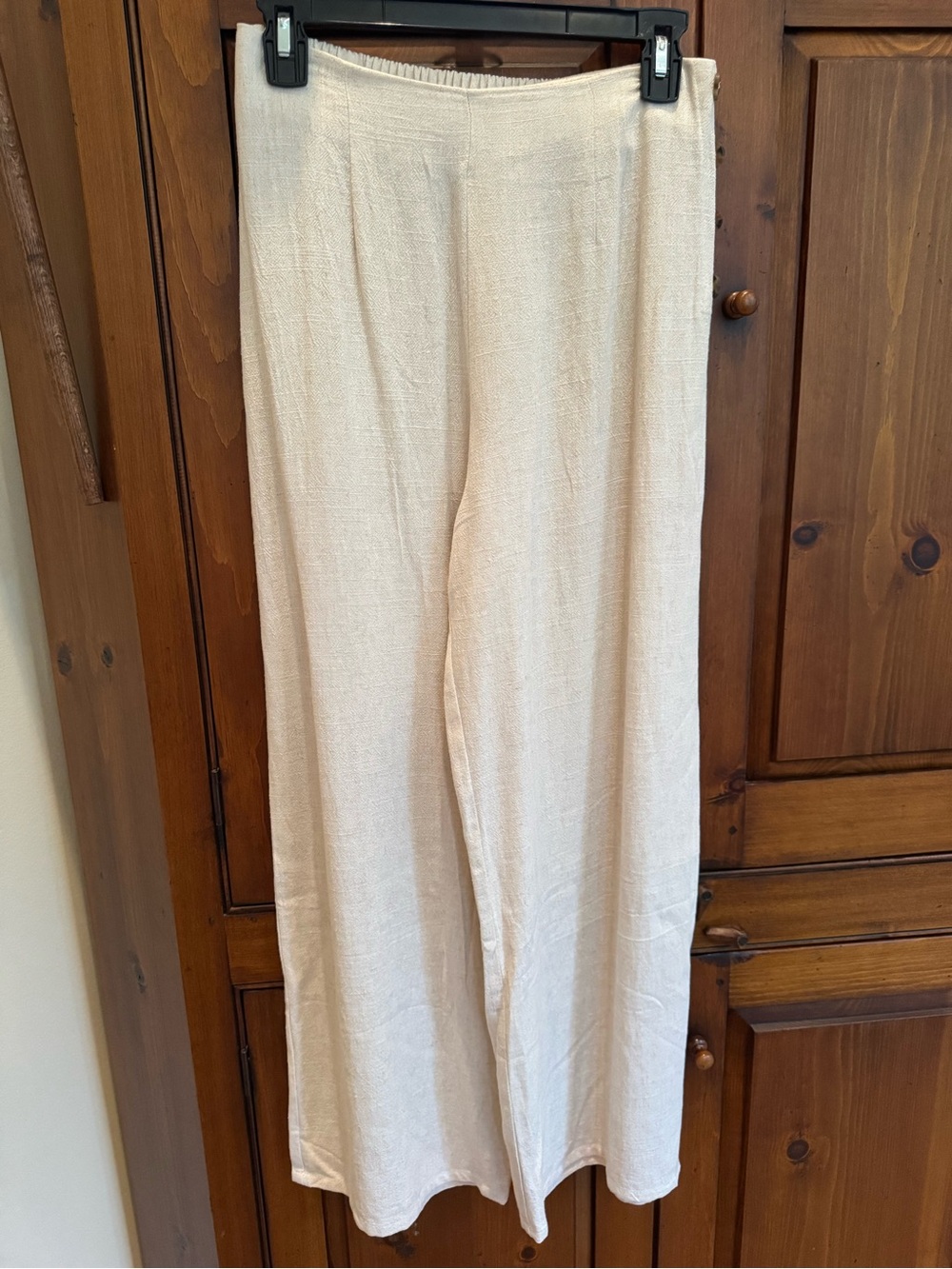 Sienna Sky Size Medium Cream Linen Blend Wide-Leg Flat Front Pull On Pants. NWOT